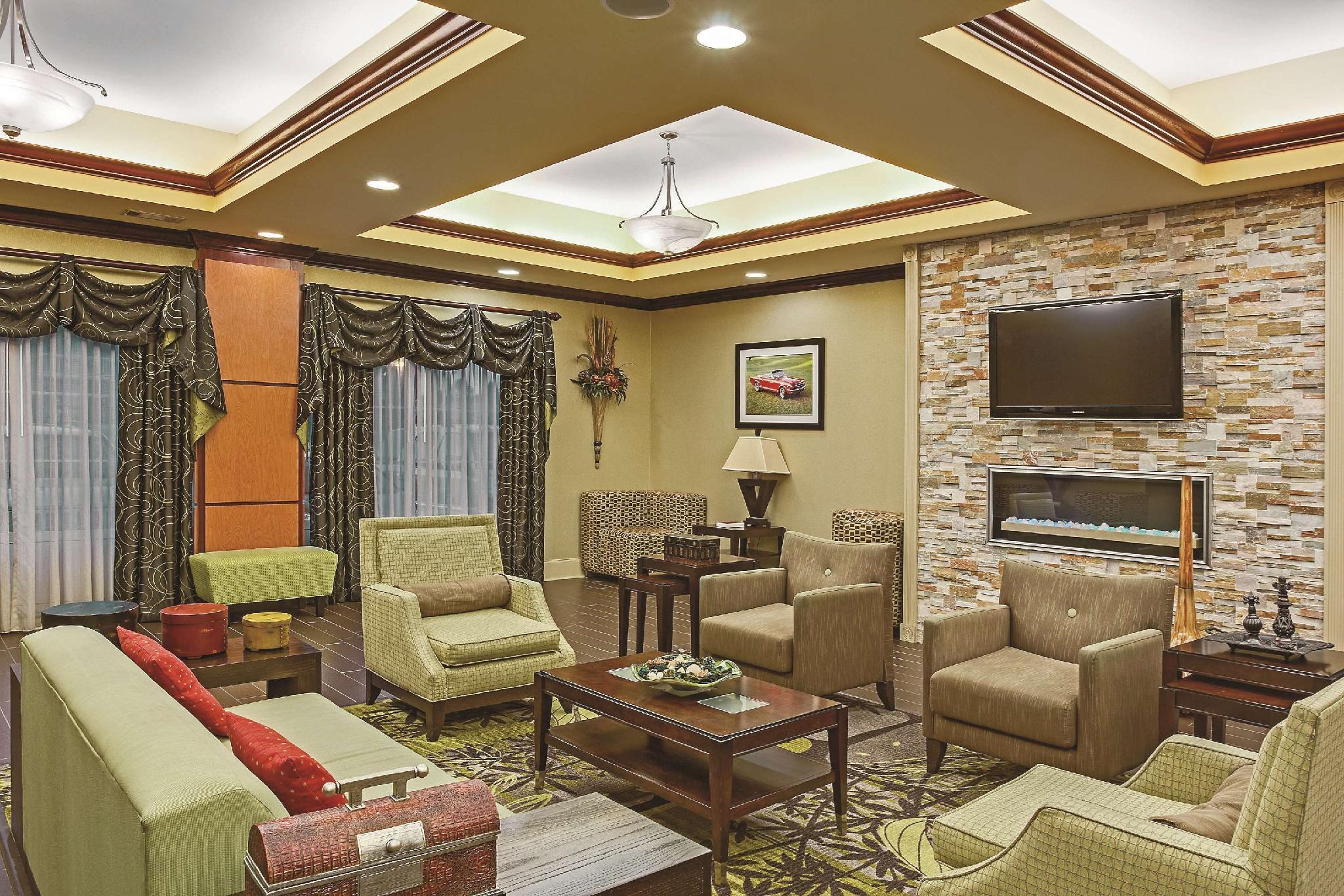 La Quinta By Wyndham Tupelo Hotell Eksteriør bilde